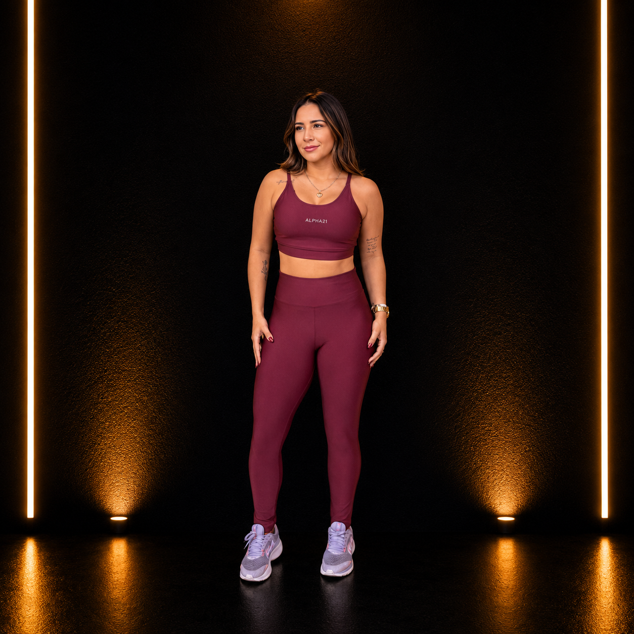 Conjunto Feminino ALPHA21: Legging e Top Compressão
