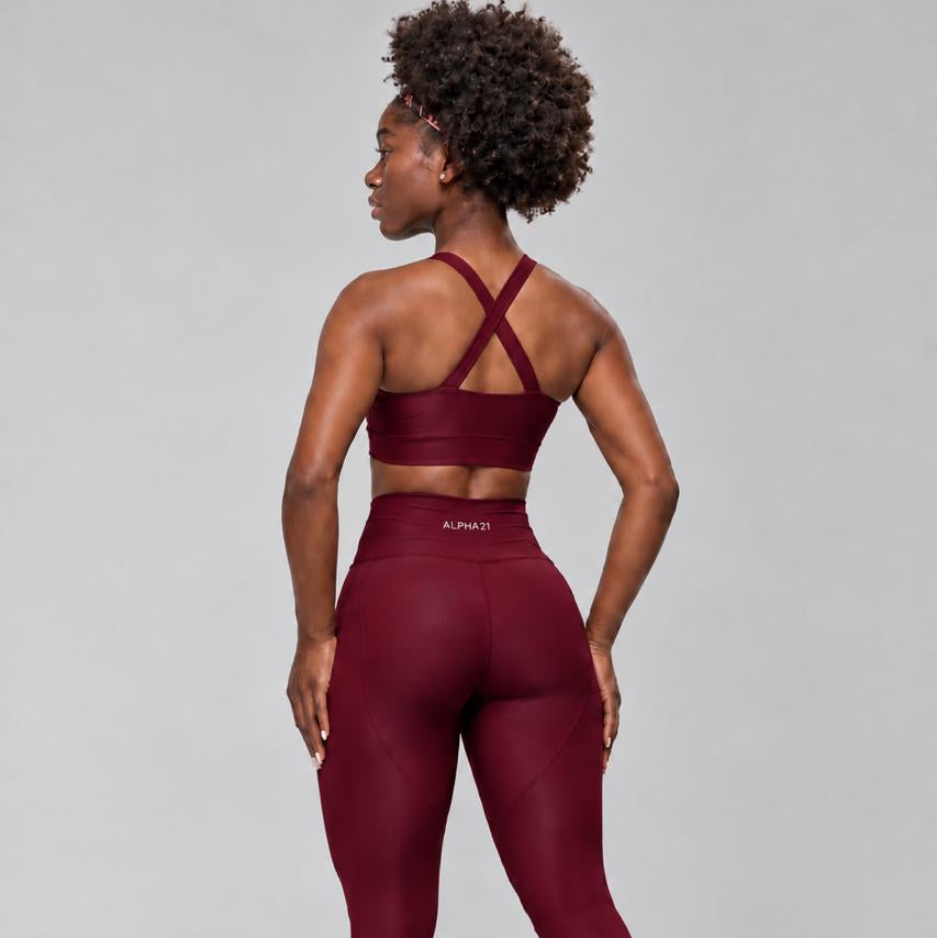 Conjunto Feminino ALPHA21: Legging e Top Compressão