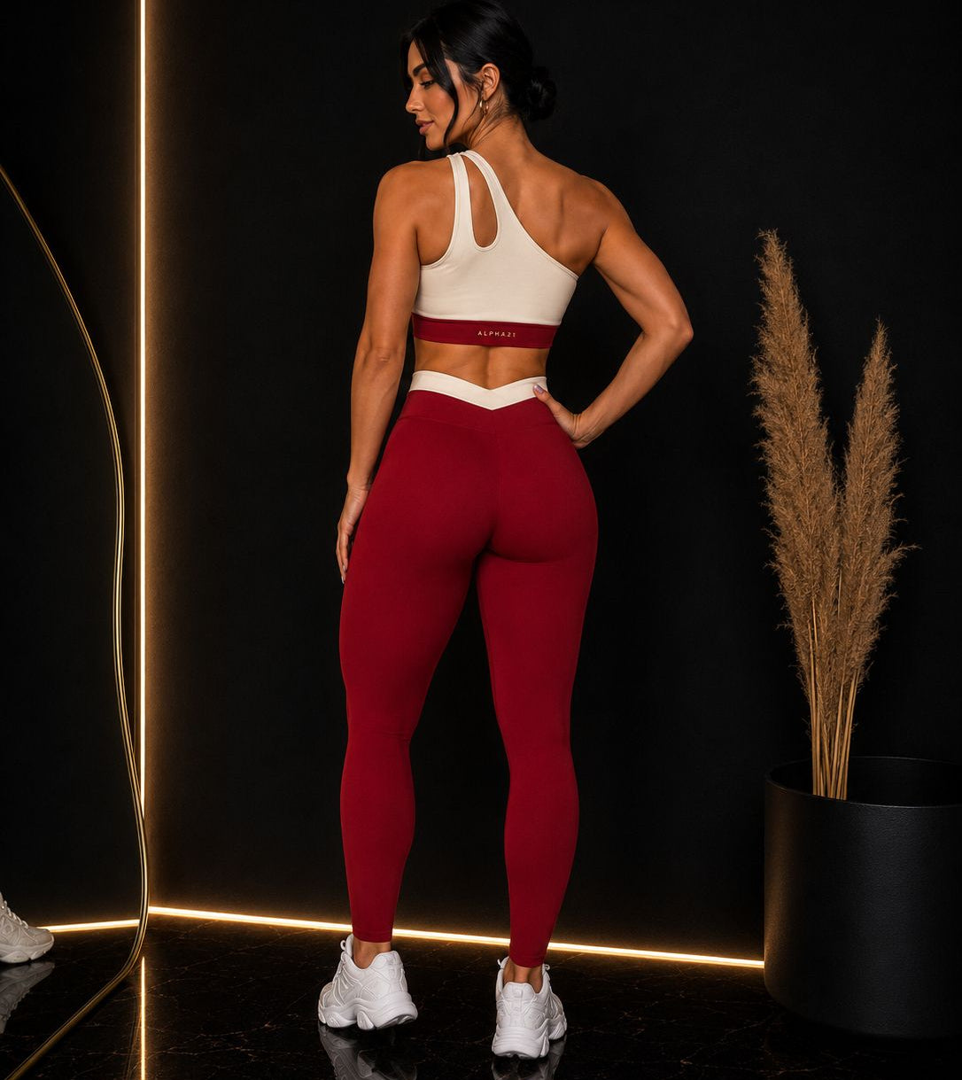 Conjunto Fitness Bicolor Feminino ALPHA21 | Performance Premium