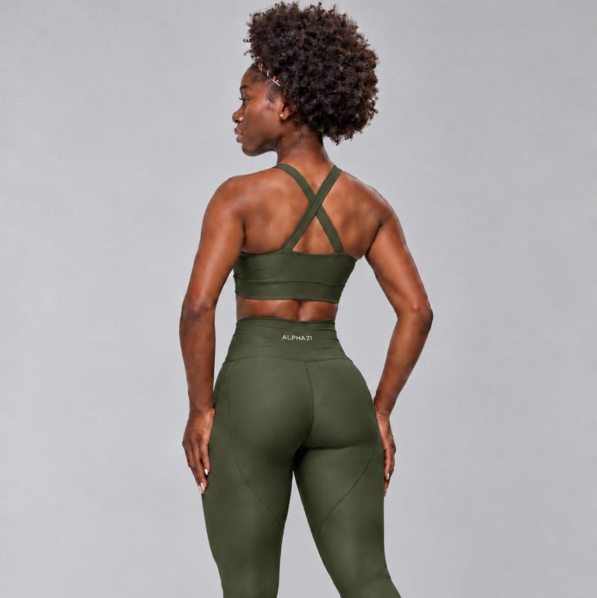 Conjunto Feminino ALPHA21: Legging e Top Compressão