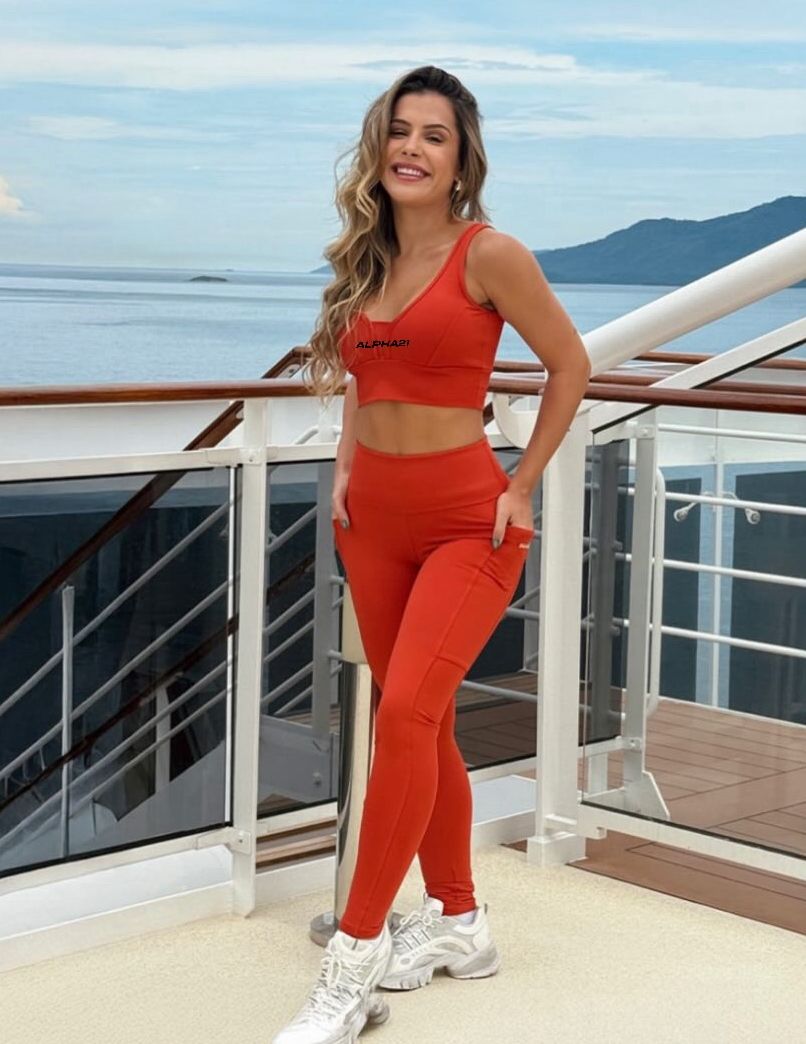 CONJUNTO FEMININO ALPHA21 — PERFORMANCE E ESTILO 🖤 | 18.354 avaliações ⭐⭐⭐⭐⭐