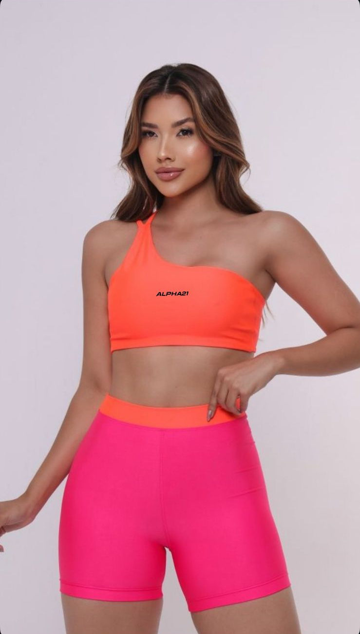 conjunto feminino, fitness, performance, roupas de treino, moda fitness, treino, ALPHA21, conforto premium, alta compressão
