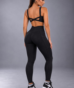 Conjunto Feminino Fitness ALPHA21  Top e Legging com Bolsos
